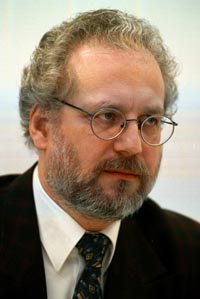 LEVITS.JPG (15671 bytes)