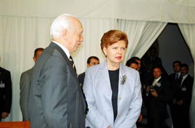 VIKE2.JPG (18364 bytes)