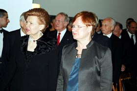 VIKE3.JPG (18737 bytes)