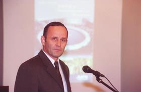 N04.JPG (13841 bytes)