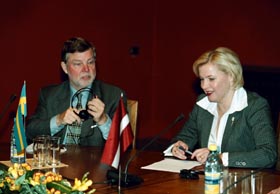 ZVIEDRS.JPG (17192 bytes)