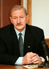 ENDZINS.JPG (21591 bytes)