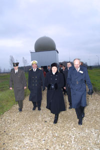 VIKE4.JPG (28945 bytes)