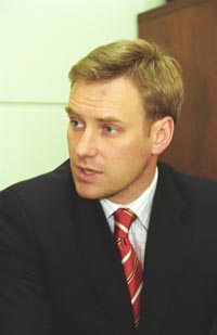 GULBIS6.JPG (15076 bytes)