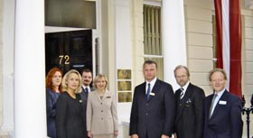 SLESERS.JPG (14000 bytes)