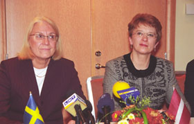 FK.JPG (20462 bytes)