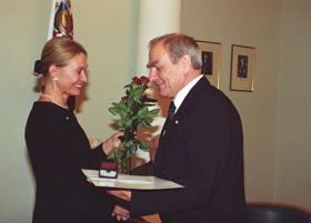 BALVA02.JPG (23913 bytes)