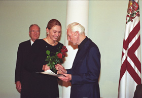 BALVA05.JPG (26577 bytes)