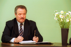 CERNAJS.JPG (24842 bytes)