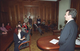 TM02.JPG (17839 bytes)