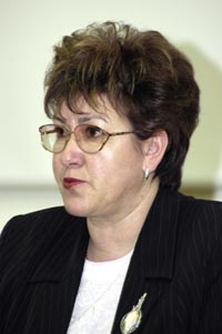 STAKE4.JPG (18083 bytes)