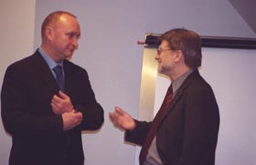 E01.JPG (10404 bytes)