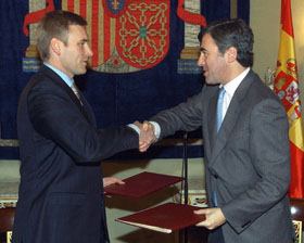 IEM.JPG (23952 bytes)