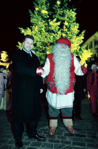 EGLE.JPG (43357 bytes)