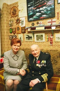 L03.JPG (47226 bytes)