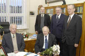 ST7.JPG (63416 bytes)