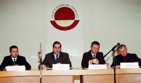 VID.JPG (13198 bytes)