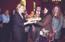 S3.JPG (60863 bytes)