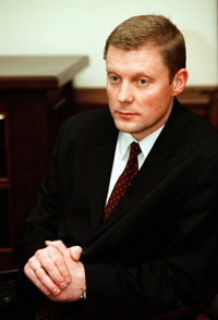 SKUJA.JPG (22298 bytes)