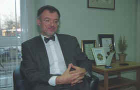 VAITIEKUNS.JPG (16921 bytes)