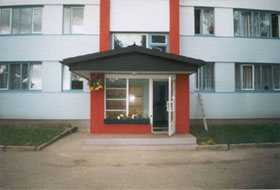 PICTURE16.JPG (16983 bytes)