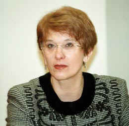 KALNIETE.JPG (28658 bytes)