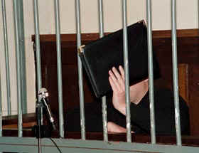 RESTES.JPG (27330 bytes)