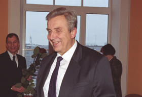 BALVAS2.PNG (94235 bytes)