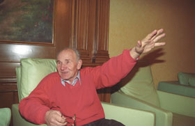 RA2.PNG (72114 bytes)