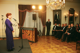 VIKE1.PNG (102307 bytes)