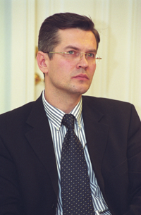 KNAB01.PNG (110863 bytes)