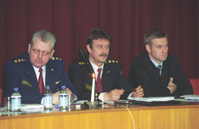 POLICIJA.PNG (85173 bytes)