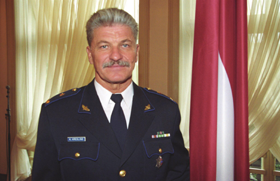 KRESLINS.PNG (89360 bytes)