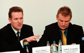 GATERS.PNG (86215 bytes)