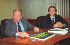 ZALOKSNIEUNCO.PNG (97475 bytes)