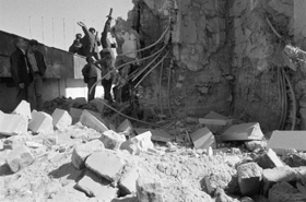 UZVARA.PNG (64836 bytes)