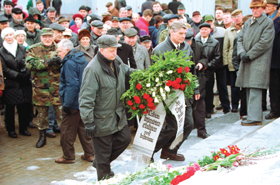 LESTENE.PNG (125981 bytes)