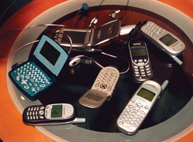 TELE.PNG (122009 bytes)