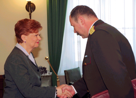 LUKS.PNG (99695 bytes)