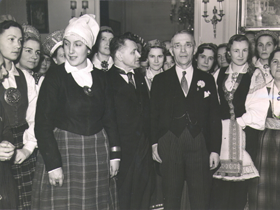 REITERS01.PNG (111281 bytes)