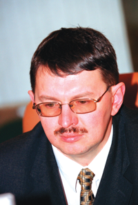 RADZEVICS2.PNG (113221 bytes)