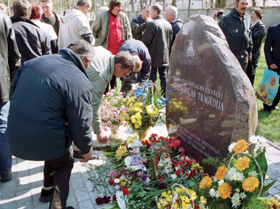 CERNOBILA.PNG (145654 bytes)