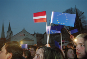 ESLATVIJA4.PNG (89013 bytes)