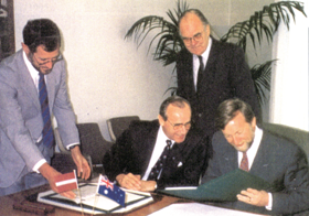 ARAUSTRALIJU.PNG (118873 bytes)