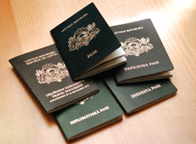 PASES.PNG (115237 bytes)