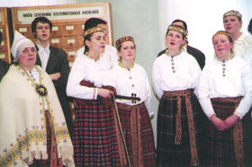 LATGALE04.PNG (107755 bytes)