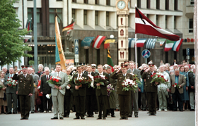 JUNIJS.PNG (114250 bytes)