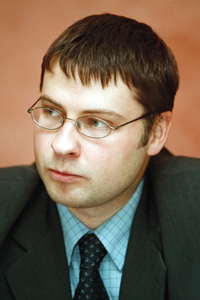 DOMBROVSKIS.PNG (113806 bytes)