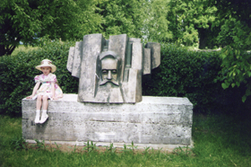 KAPIMEZA02.PNG (121120 bytes)