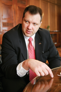 SPURDZINS021.PNG (106548 bytes)